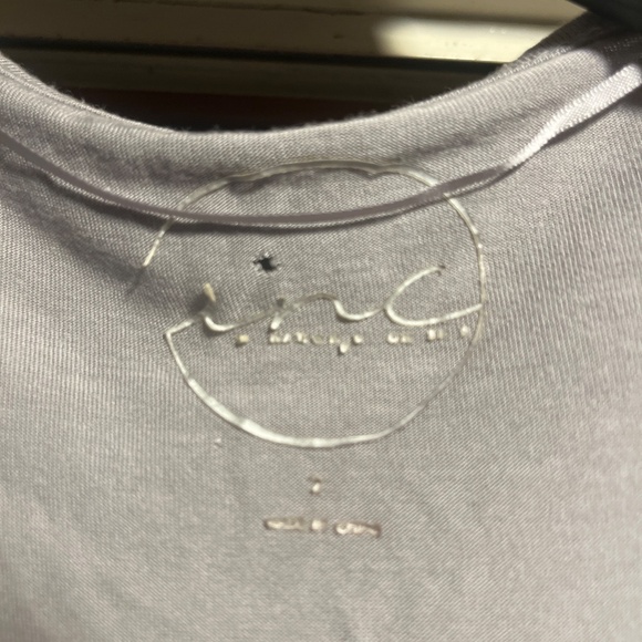 Off shoulders grey blouse - Picture 3 of 5